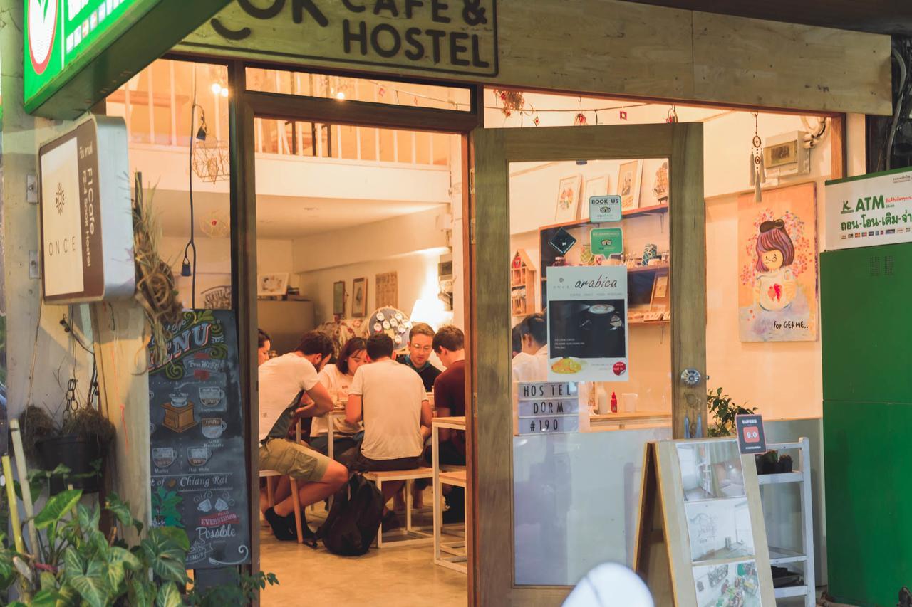Sook Cafe And Youth Hostel Chiang Rai Bagian luar foto